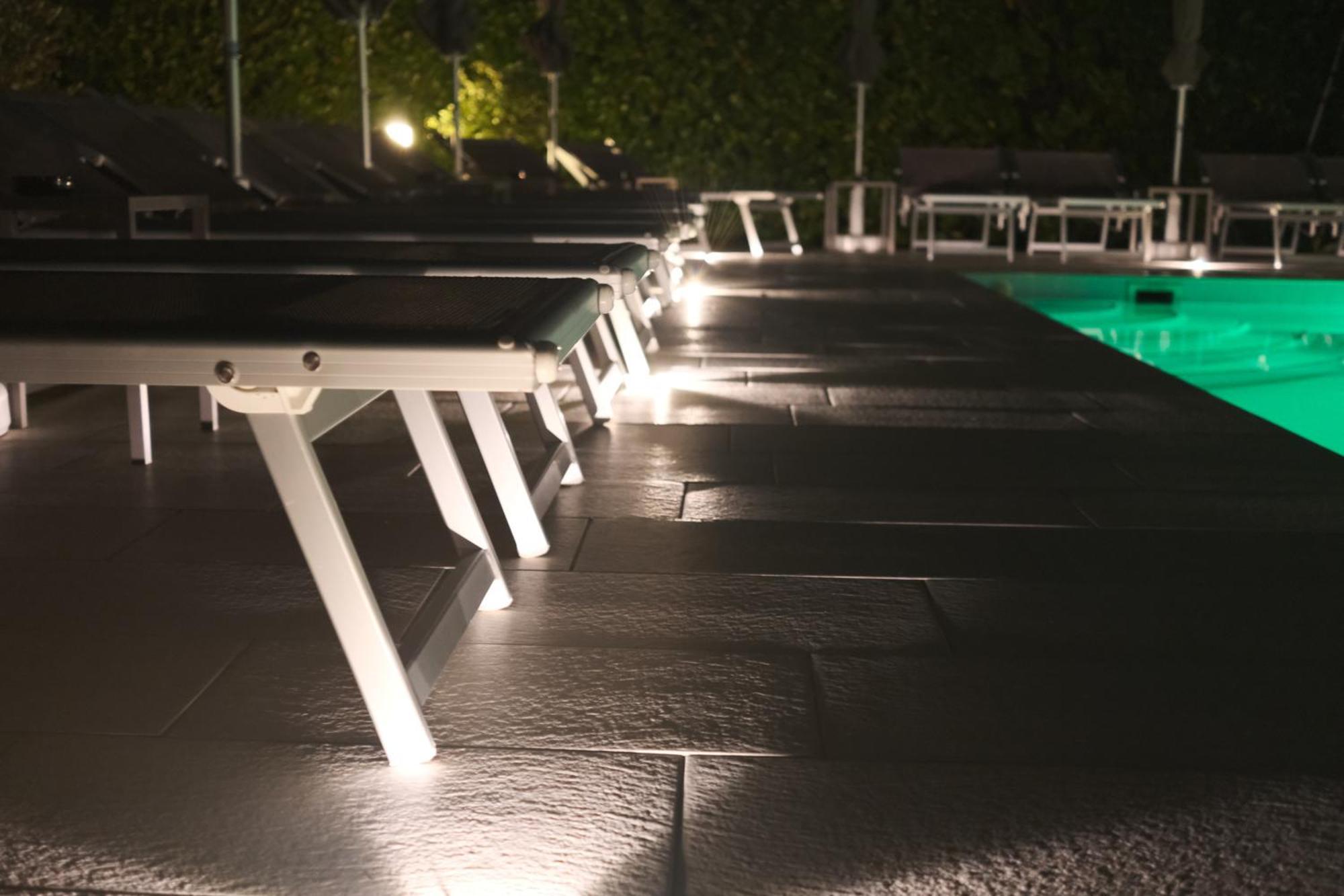 Hotel Villa Ca' Nova ***S การ์ดา ภายนอก รูปภาพ